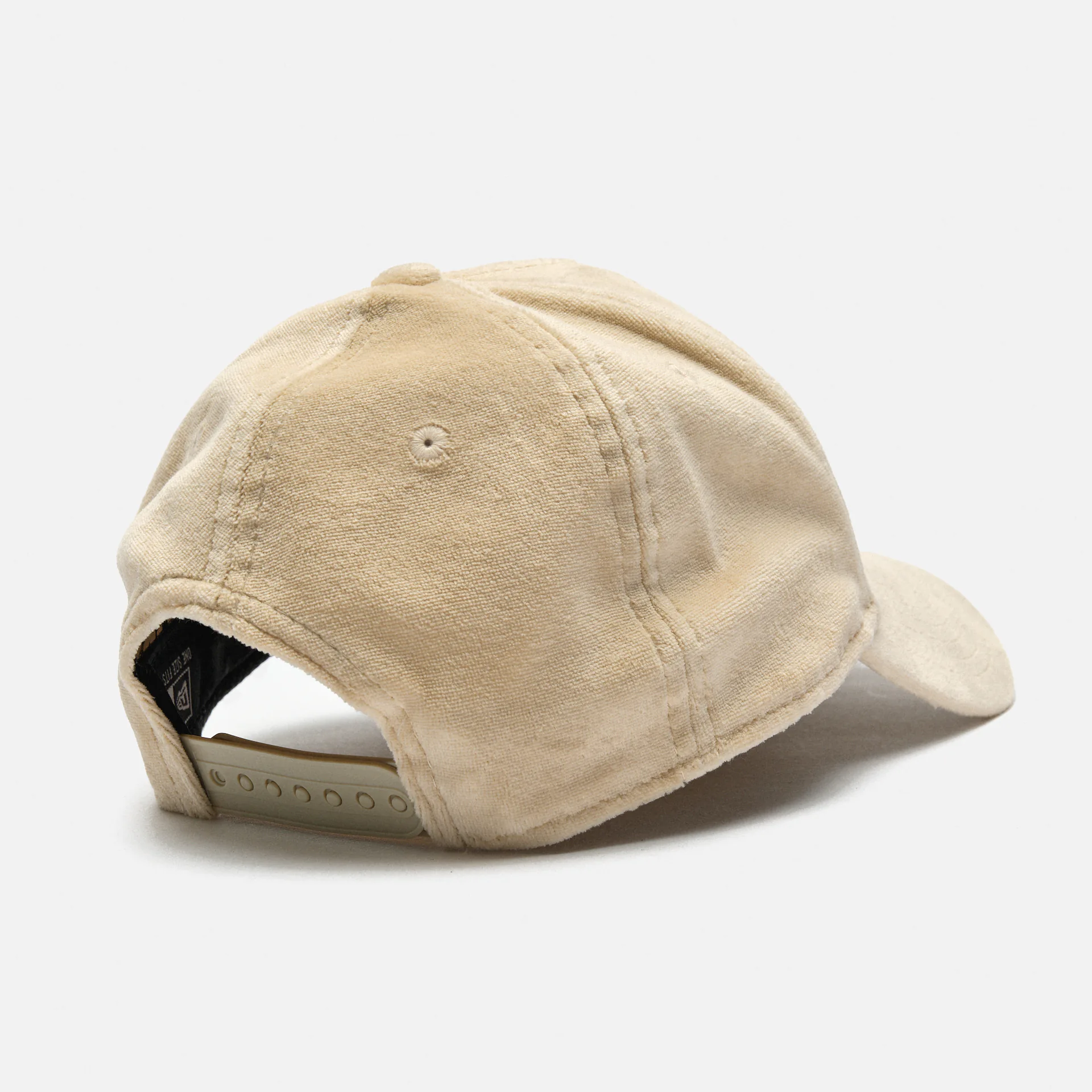 New Era MLB NY Yankees Female Velour 9Forty Strapback Cap Stone