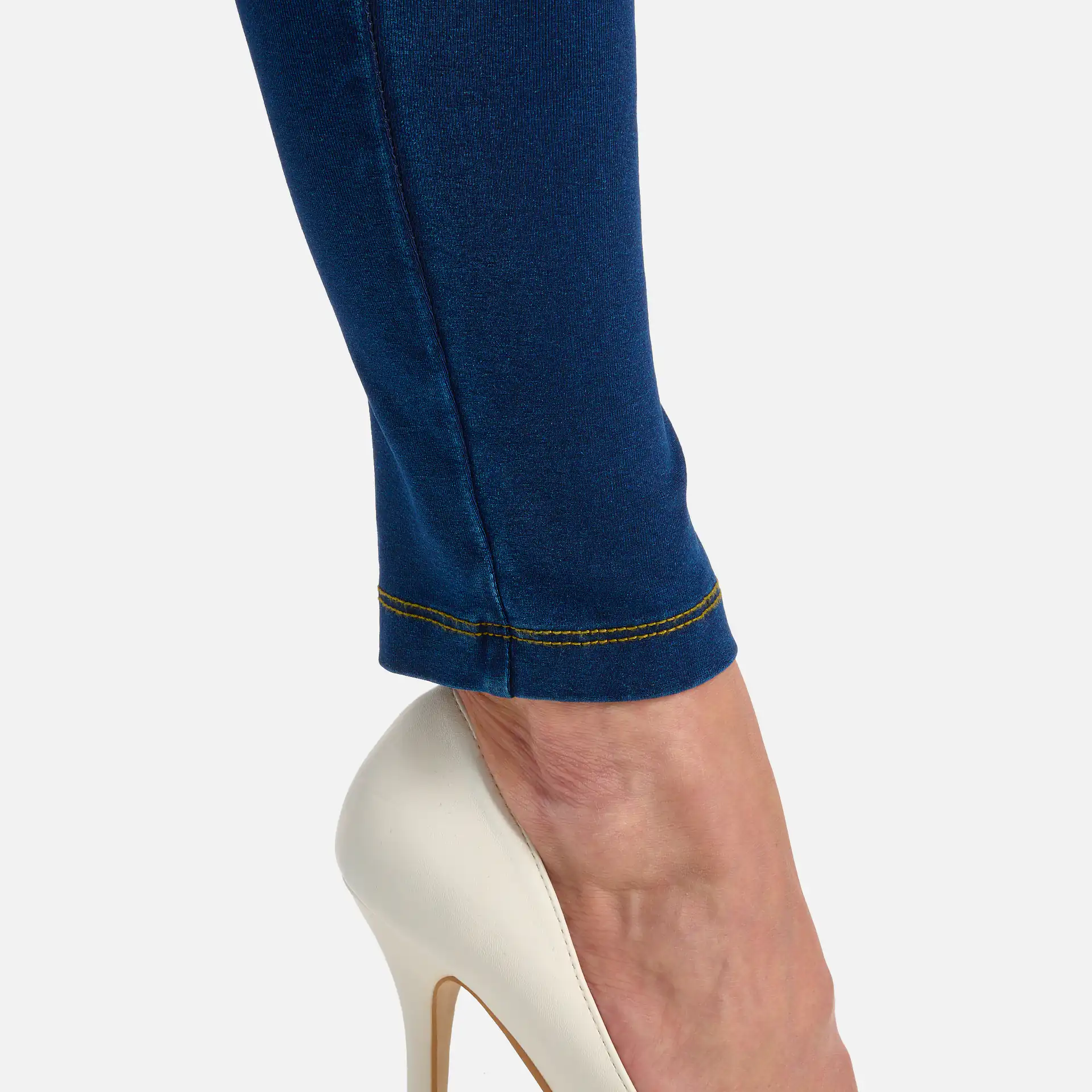 Freddy Skinny N.O.W. Meduim Waist Jeggings Dark Jeans/Yellow Seam